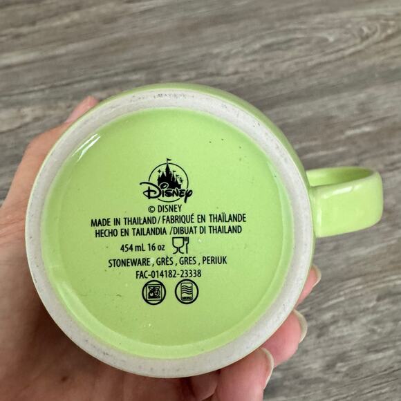 Disney Disneyland Resort Vintage Retro Style Logo Coffee Tea Mug Cup Green - Picture 5 of 5